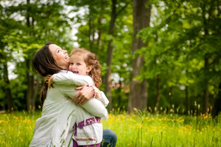 Interpreting Different Types Of Hugs In Dreams