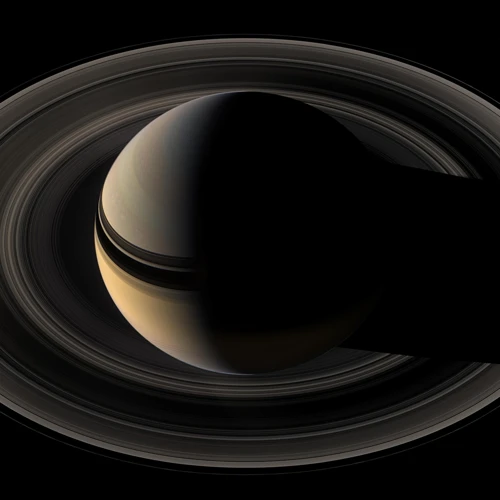 The Mysteries Of Saturn'S Rings